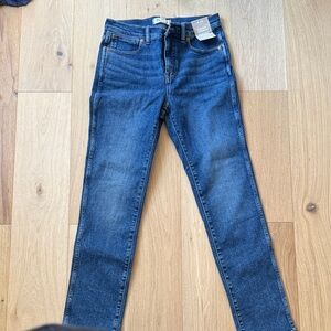Madewell Mid-Rise Stovepipe Jeans